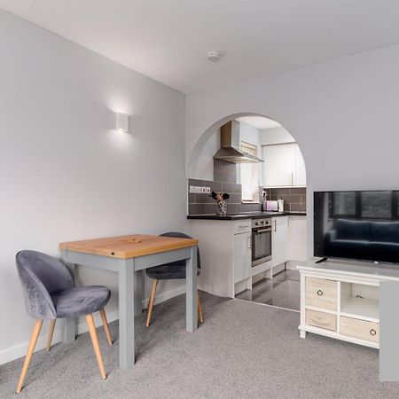 Апартаменти Guestready - Cosy Wimbledon Studio Flat Лондон Екстер'єр фото